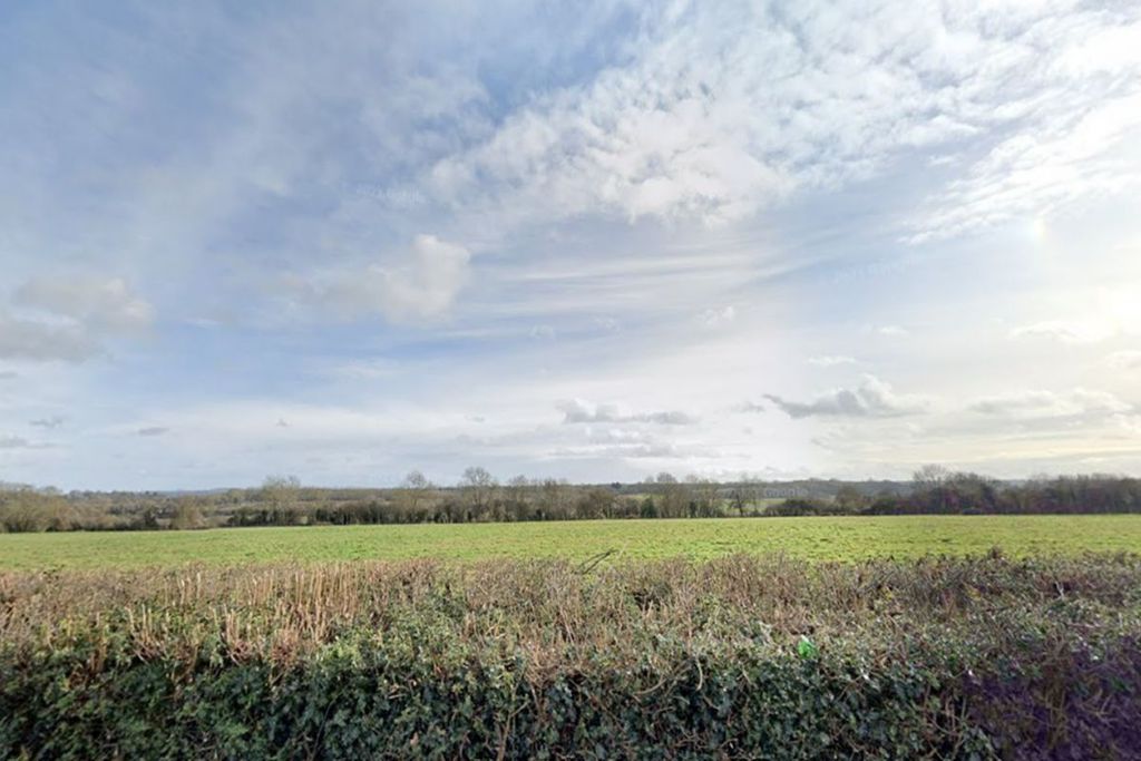 Property photo 3 of 5