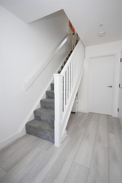 Property photo 3 of 16 Img_6232.Jpg