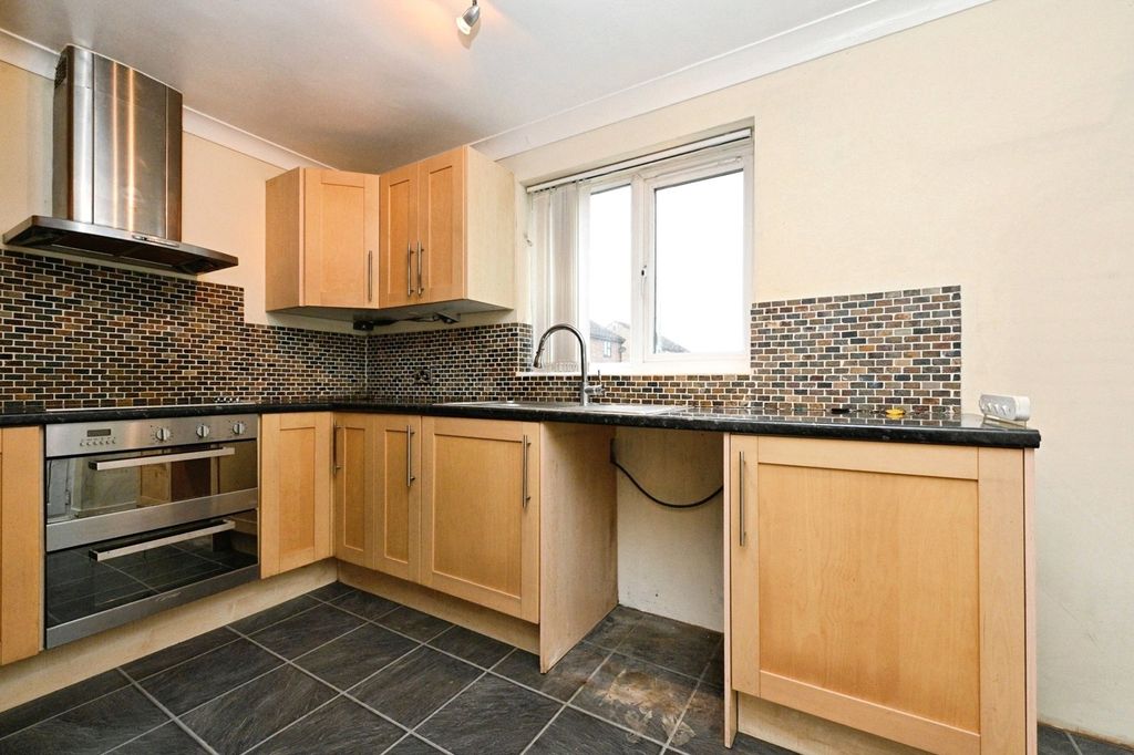 Property photo 3 of 17 Picture No. 03