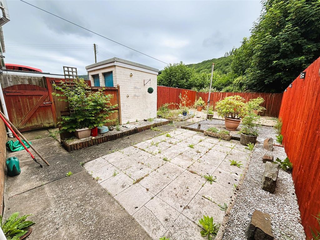 Property photo 1 of 20 Curwen Rear.Jpg
