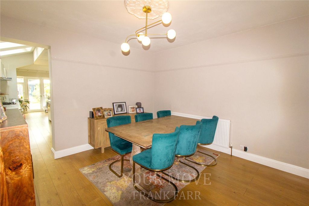 Property photo 3 of 10 Dining Room