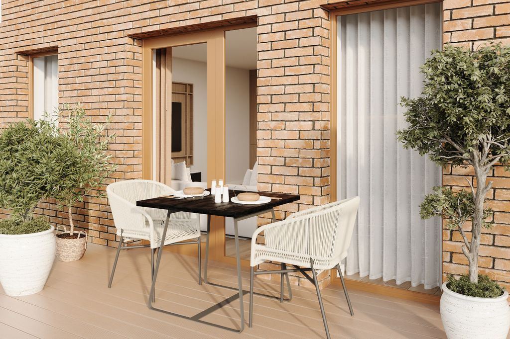 Property photo 2 of 6