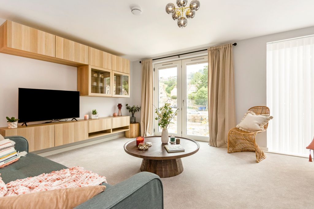 Property photo 2 of 8 Rocksmoor Mills 281553- (10)