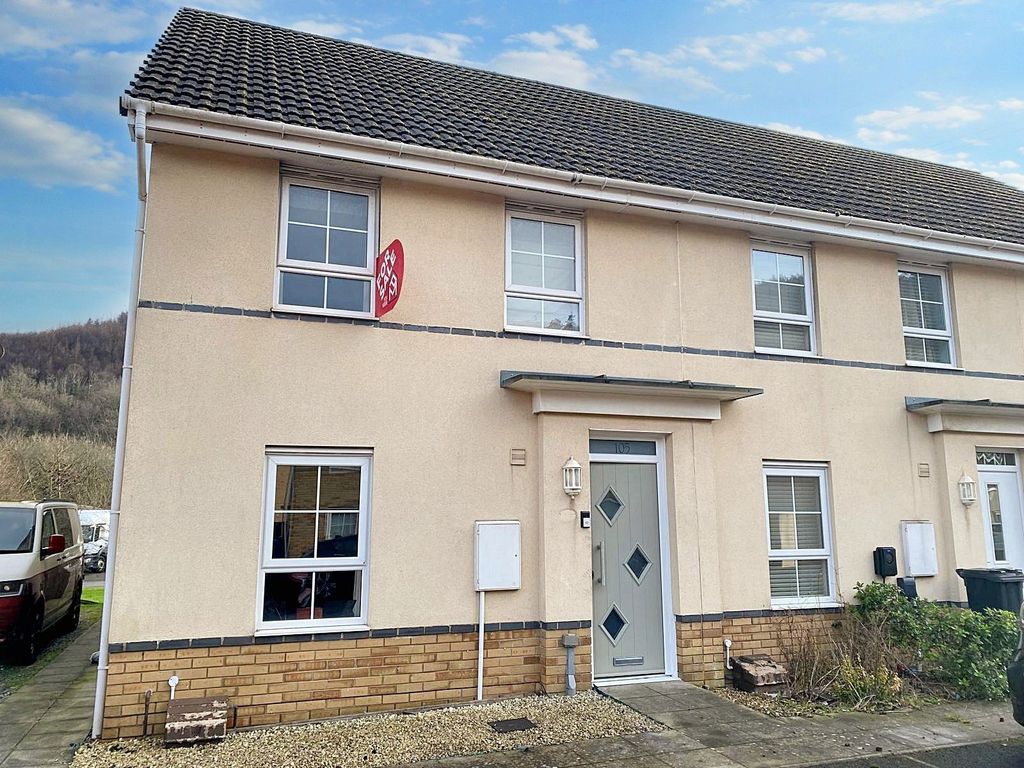 Property photo 1 of 30