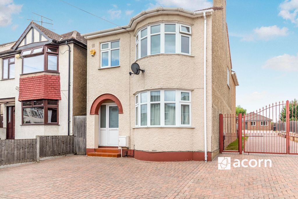 Property photo 1 of 10 External