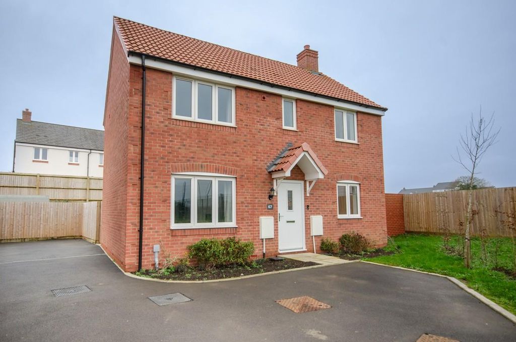 Property photo 1 of 21 Front.Jpg