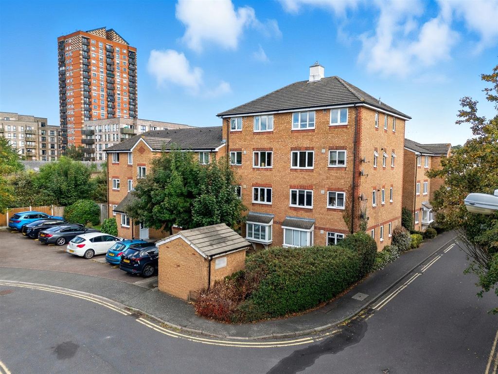 Property photo 1 of 13 1