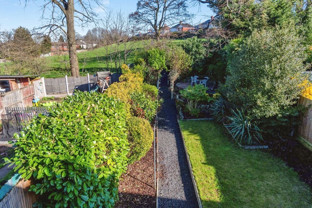 Property photo 3 of 20 Pbox-Img.Jpg