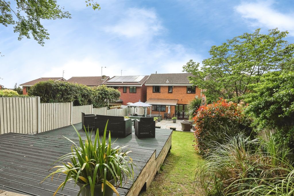 Property photo 2 of 24