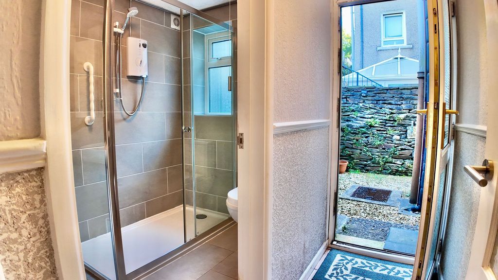 Additional image 18 of 3 bed semi-detached house for saleGladstone Road, Crumlin NP11