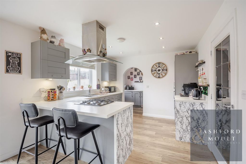 Property photo 2 of 43 Ashford-2.Jpg