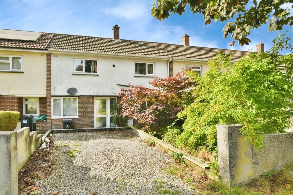 Property photo 1 of 16