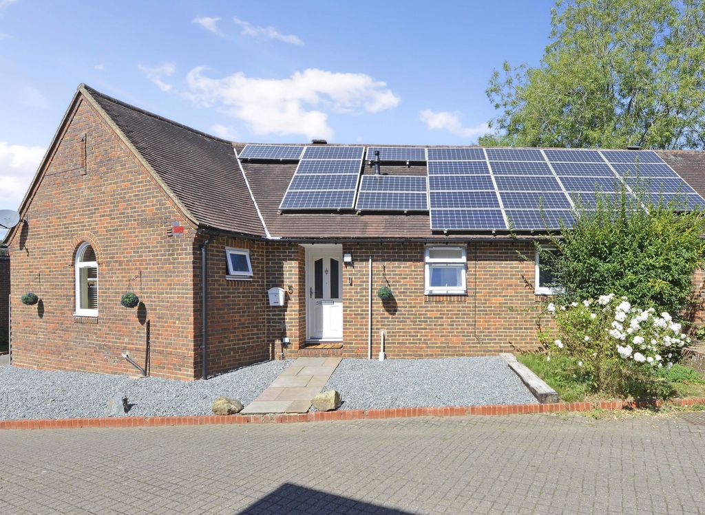 Property photo 1 of 18 Photo 19