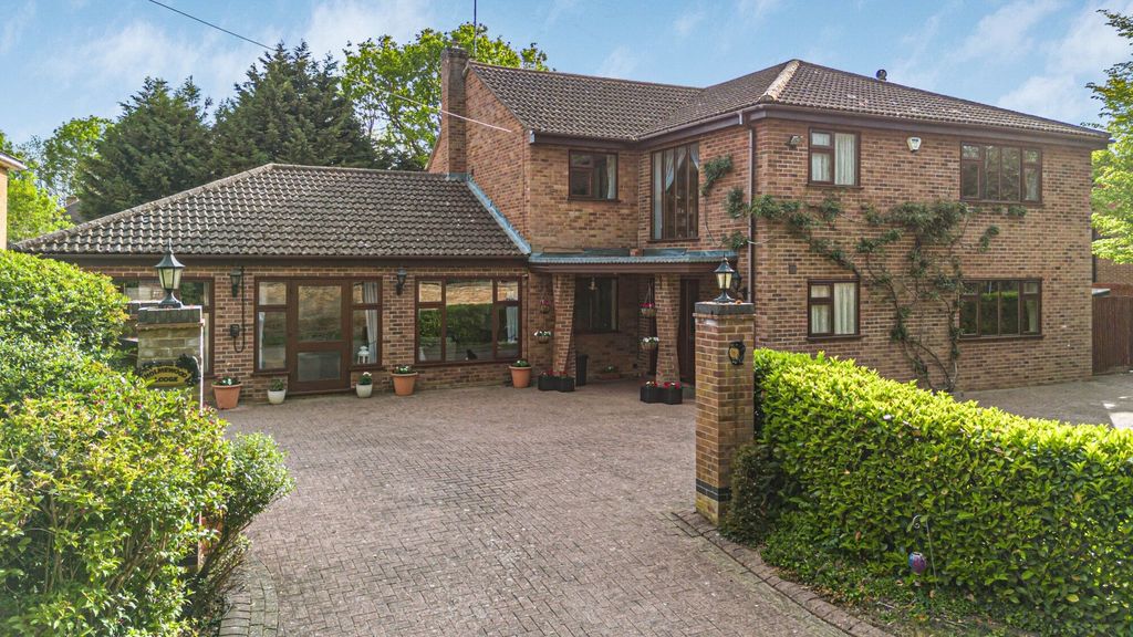 Property photo 1 of 49