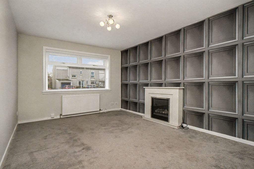 Property photo 3 of 13 Property Image 3