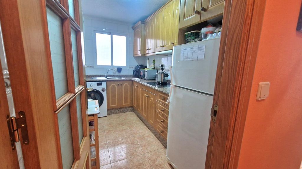 Property photo 2 of 58