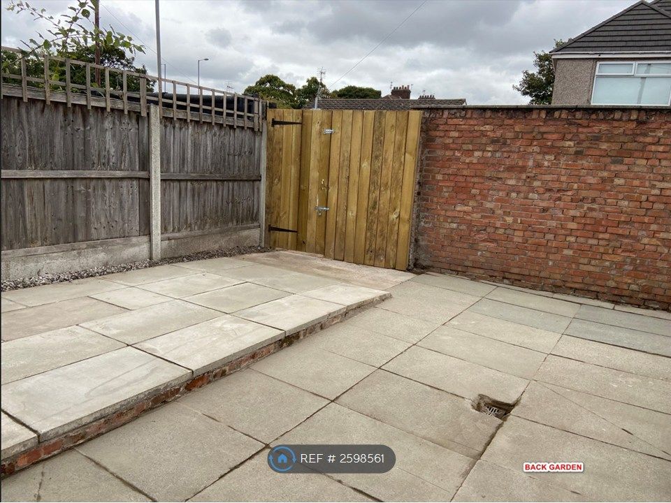 Property photo 3 of 15