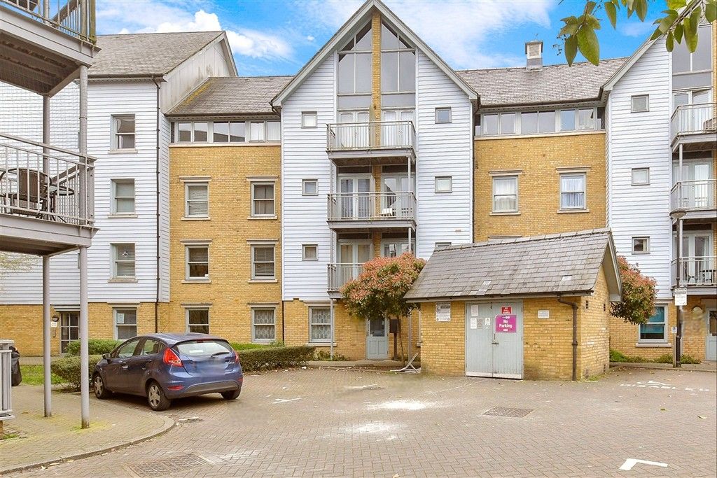 Property photo 1 of 9 External (Web)