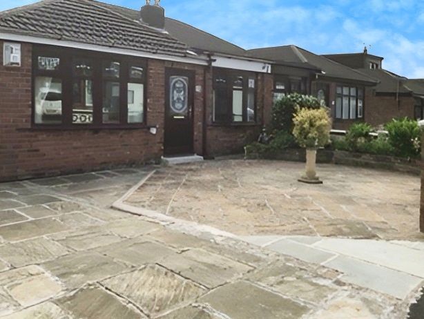 Property photo 1 of 30