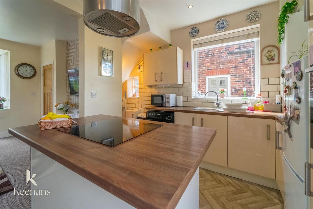Property photo 2 of 23 Alder Road-2.Jpg