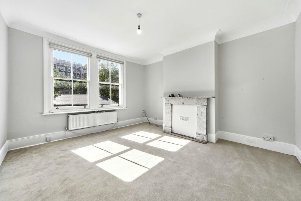 Property photo 1 of 10 Reception Room