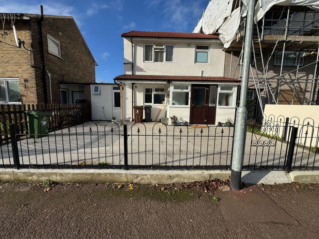 Property photo 3 of 34