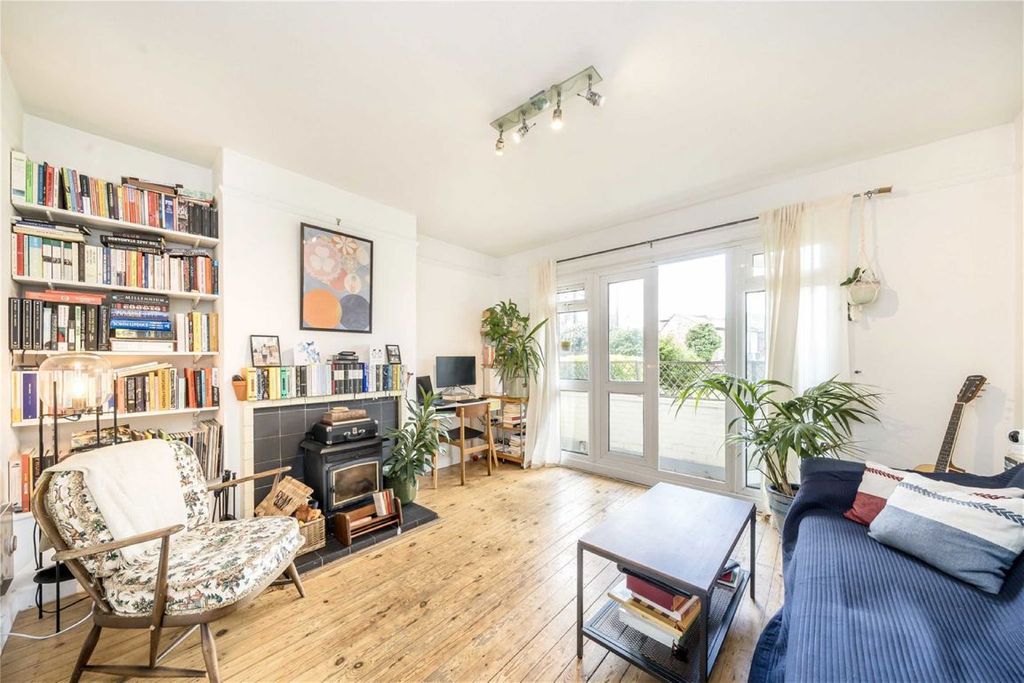 Property photo 1 of 5