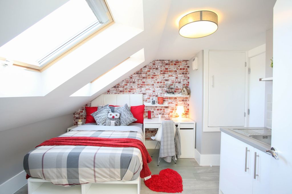 Property photo 1 of 12 3941790