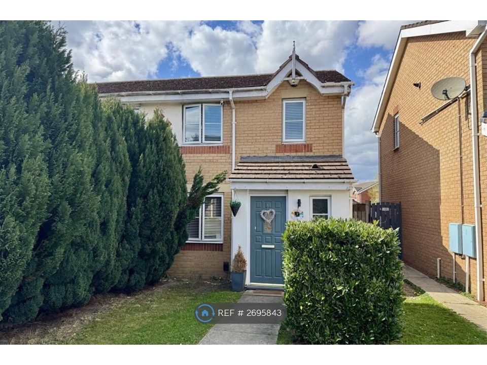 Property photo 2 of 8