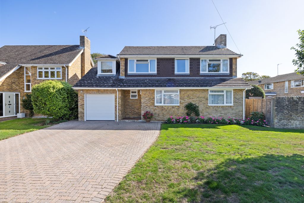 Property photo 1 of 24