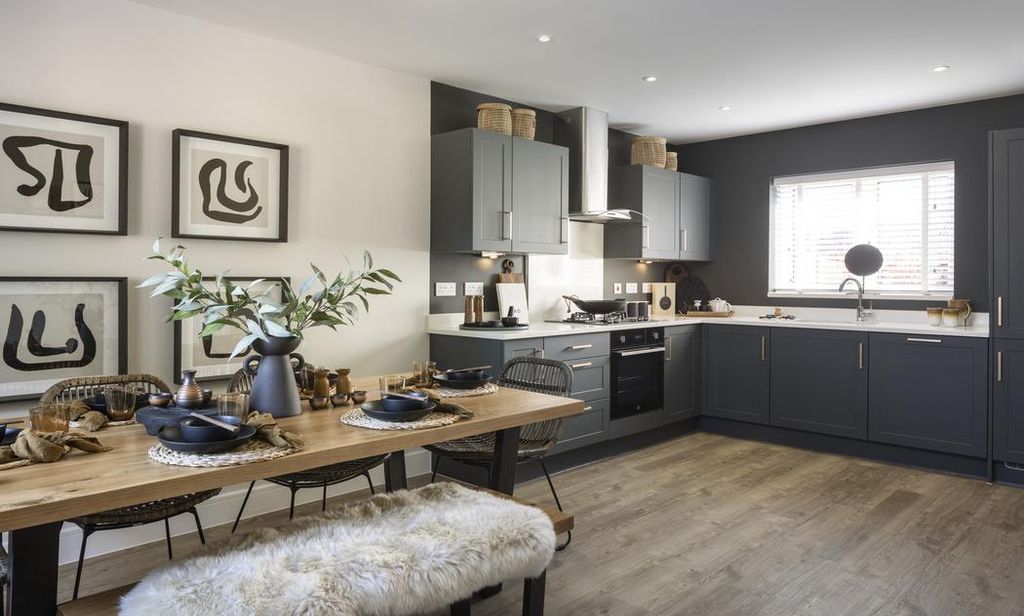 Property photo 2 of 8 Dandara - Zoopla -