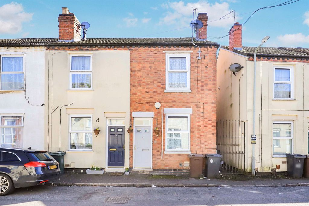 Property photo 1 of 16