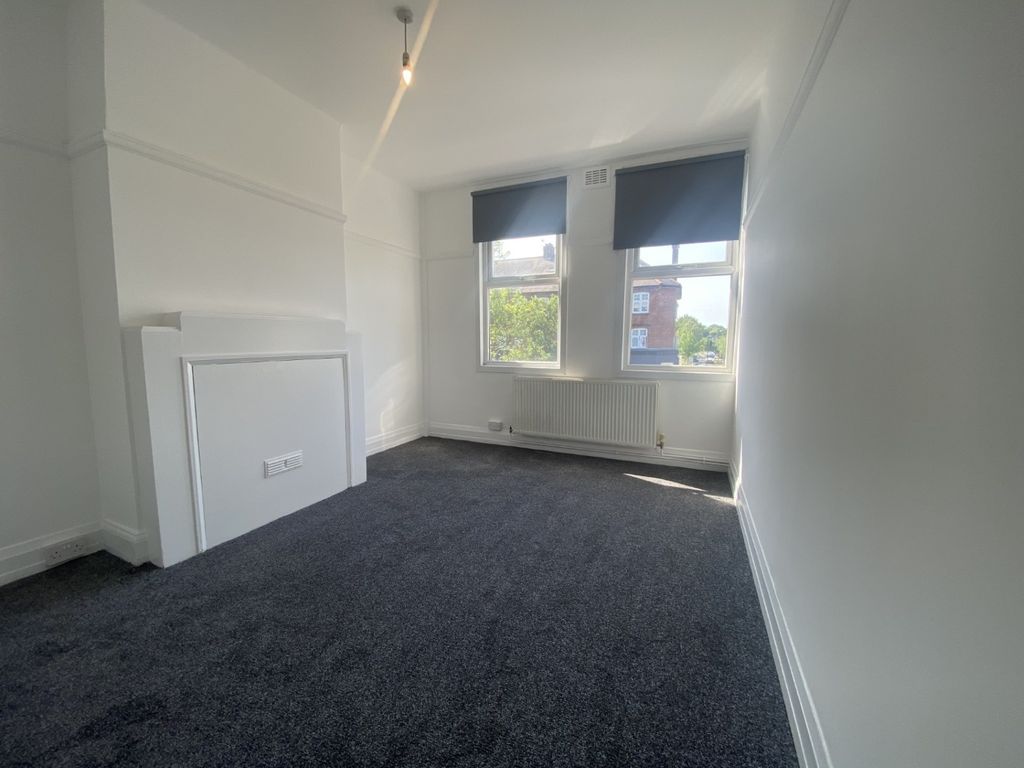 Property photo 1 of 8 5271181