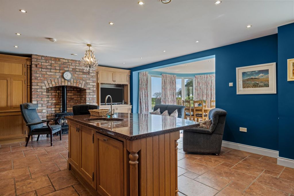 Additional image 14 of 5 bed farm for sale80 Hillsborough Road, Moneyreagh, Newtownards BT23