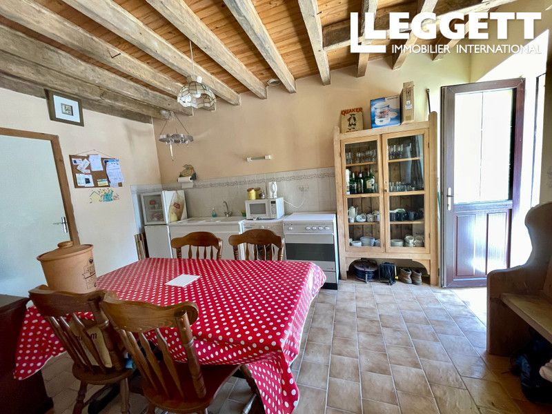 Property photo 3 of 10