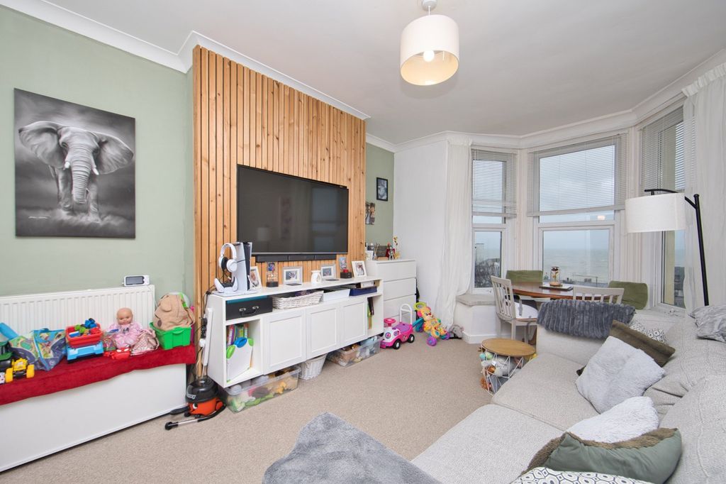 Property photo 2 of 10 Picture 2