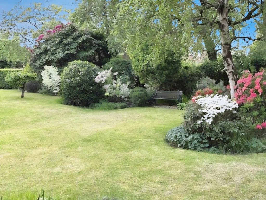 Property photo 3 of 26 Picture No. 10