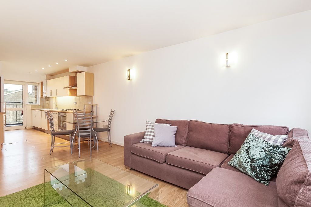 Property photo 2 of 5 Photo 5