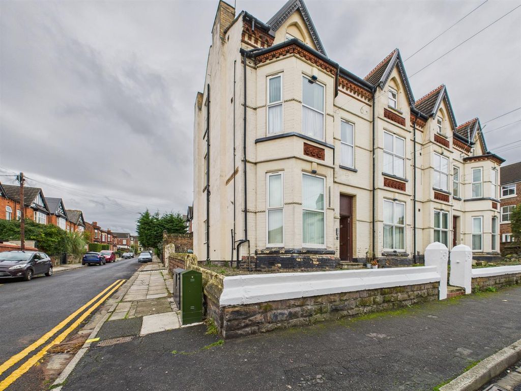 Property photo 1 of 29 Cam03604G0-Pr0155-Still026.Jpg