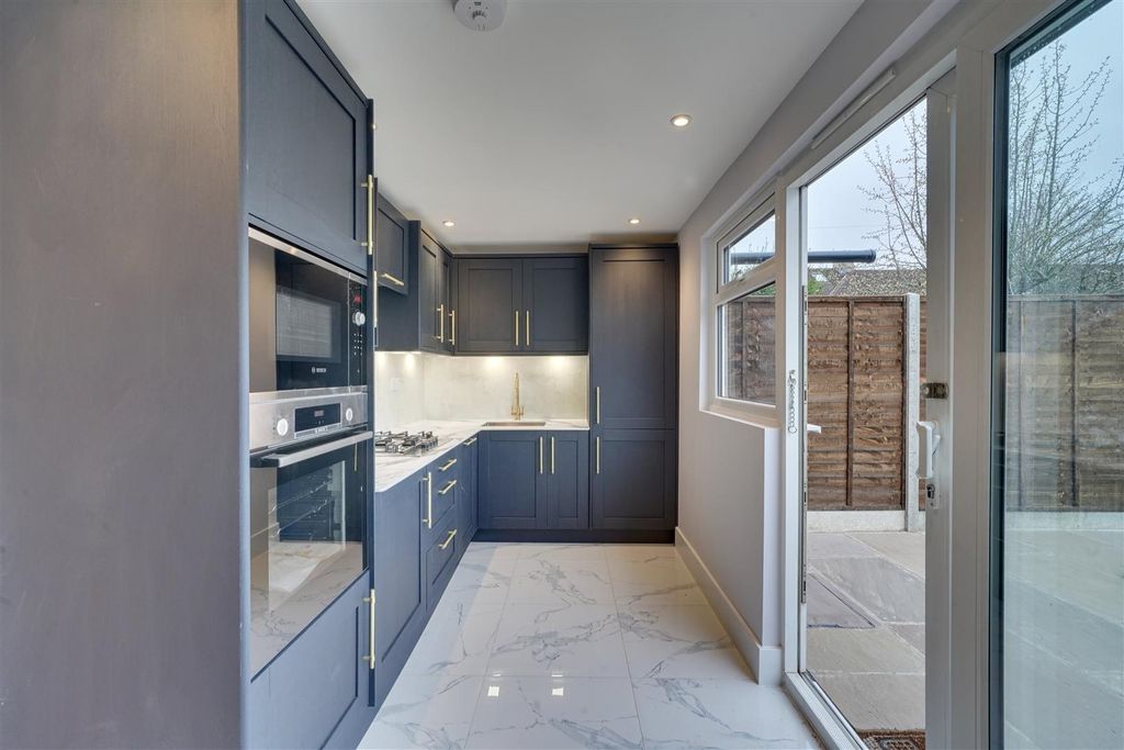 Property photo 3 of 22 Dsc00305-Dsc00309.Jpg