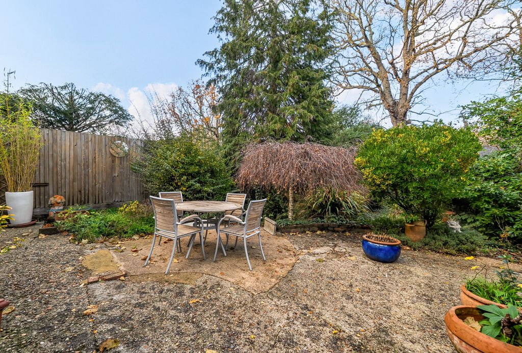 Property photo 3 of 15 1387044-6-6939835...