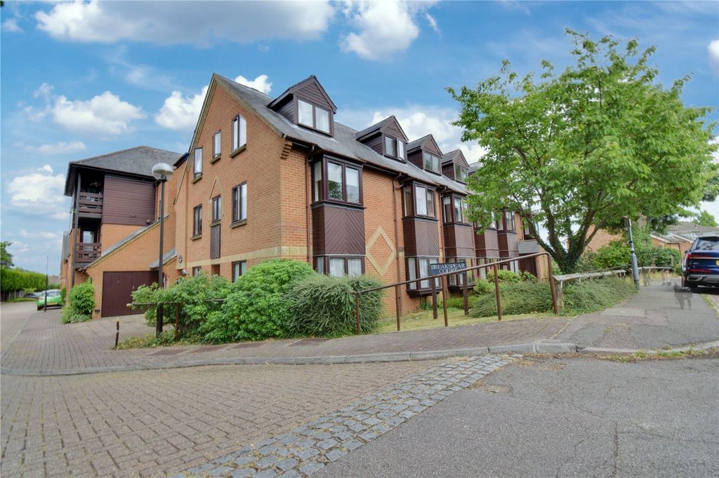 Property photo 1 of 10 Picture No. 05