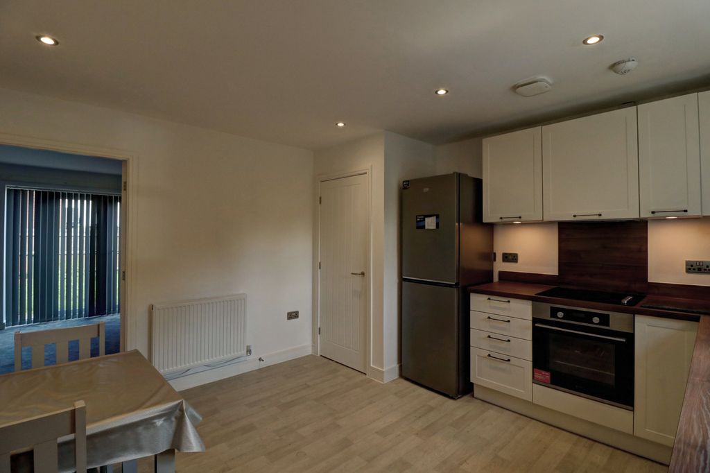 Property photo 2 of 16 Kitchen 1.3