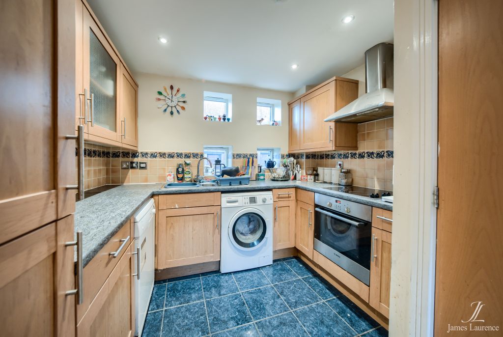 Property photo 3 of 17 Xt5A9289-Hdr(3)