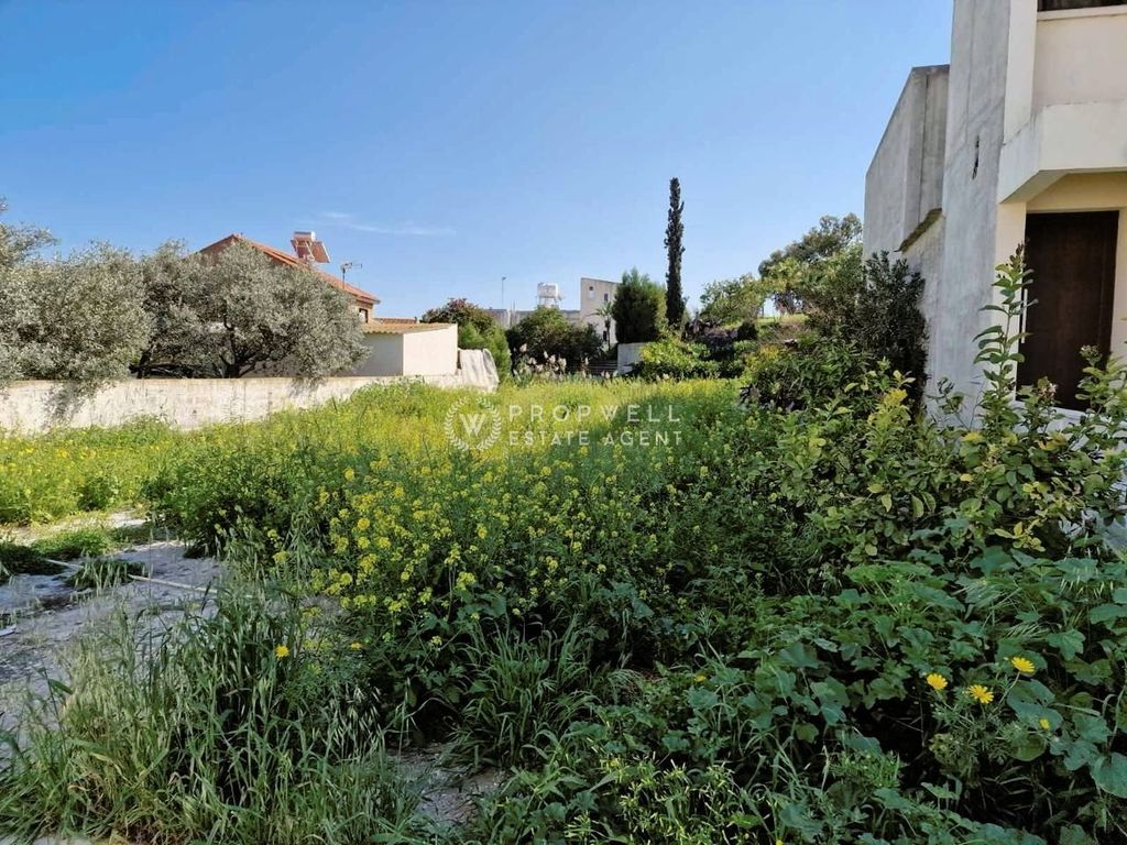 Property photo 1 of 3
