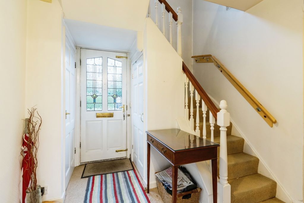 Property photo 2 of 15 Entrance Hallway