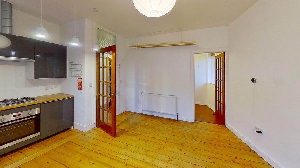 Property photo 2 of 8 Photo 2