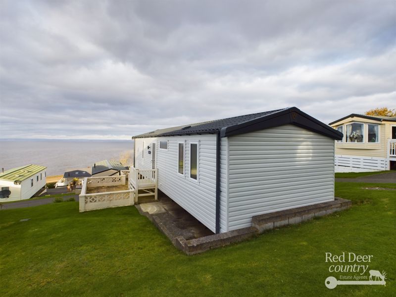 Property photo 1 of 14 Rear
