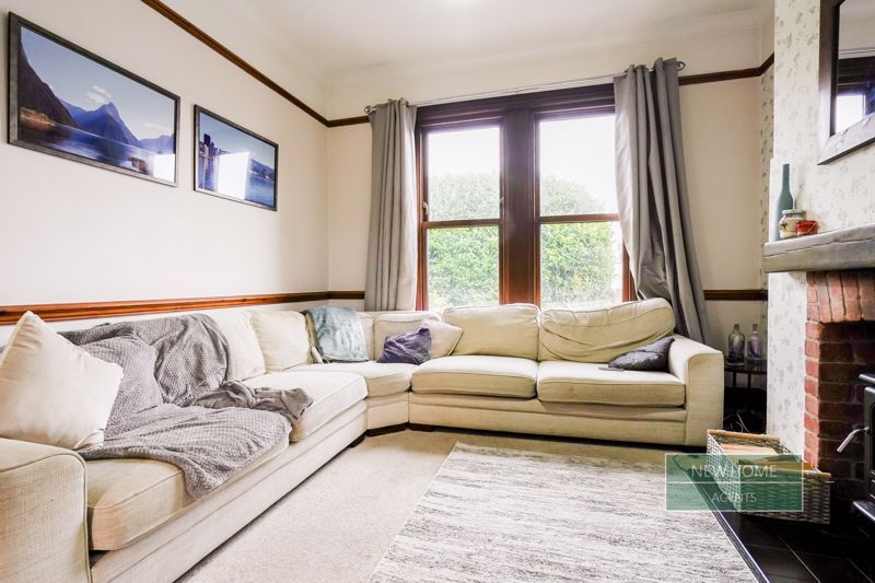 Property photo 3 of 36 Photo 35