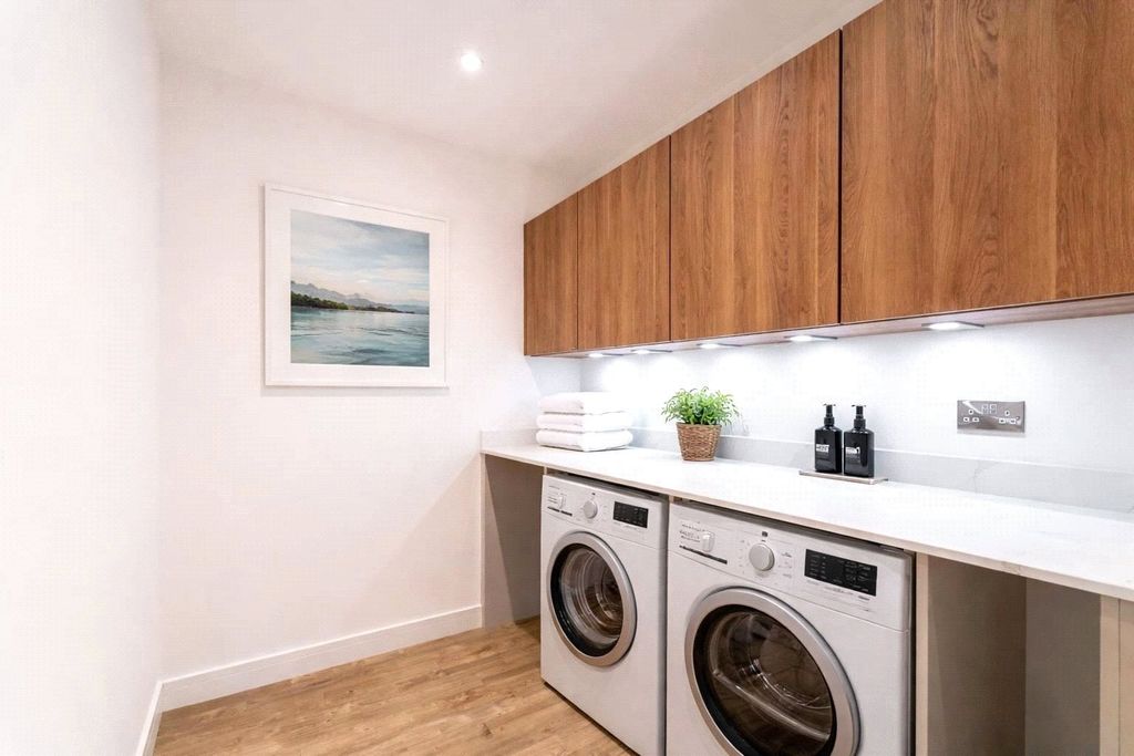 Additional image 17 of 3 bed flat for saleThe Links, Meols Drive, West Kirby, Wirral CH48